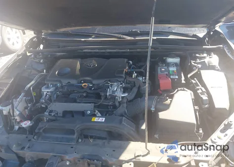 2020 Toyota Camry Le z USA, uszkodzony, nr VIN 4T1L11AK9LU938006